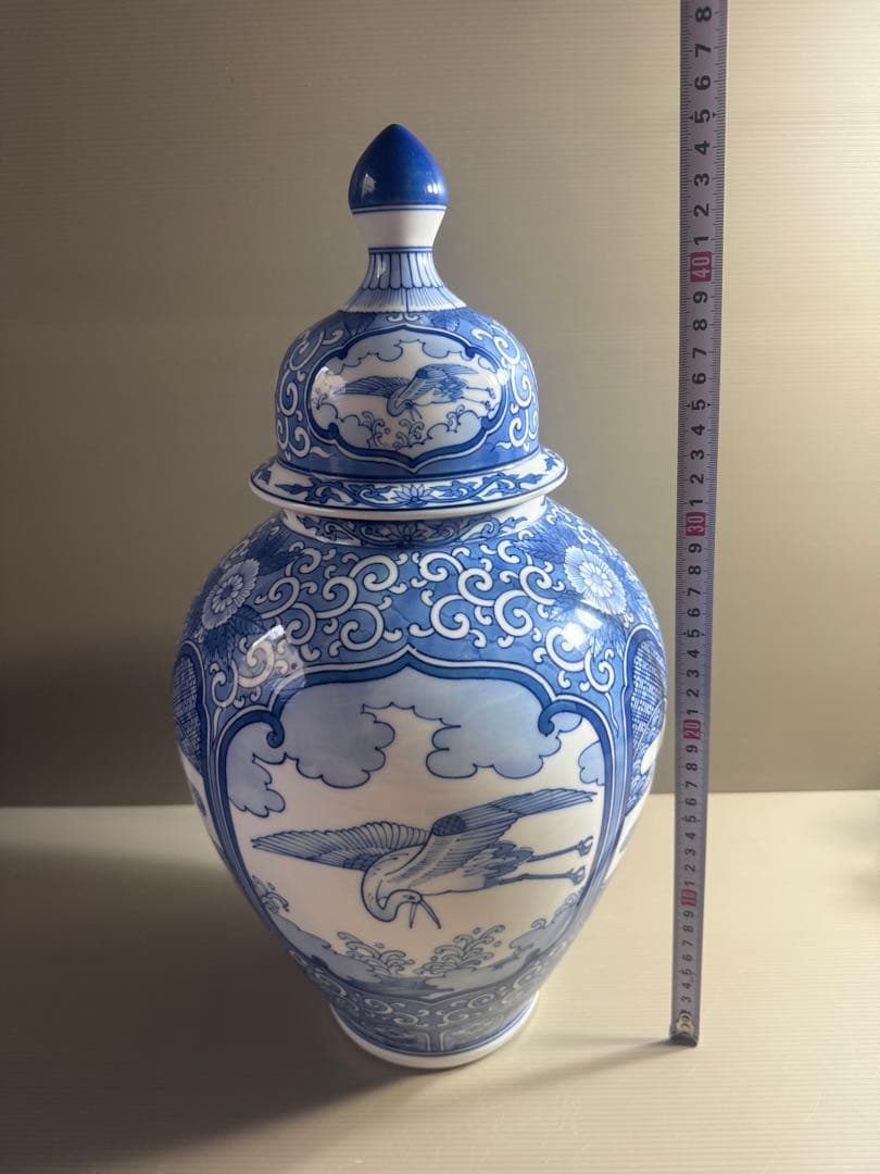 1562 有田焼　色絵花鳥　沈香壺