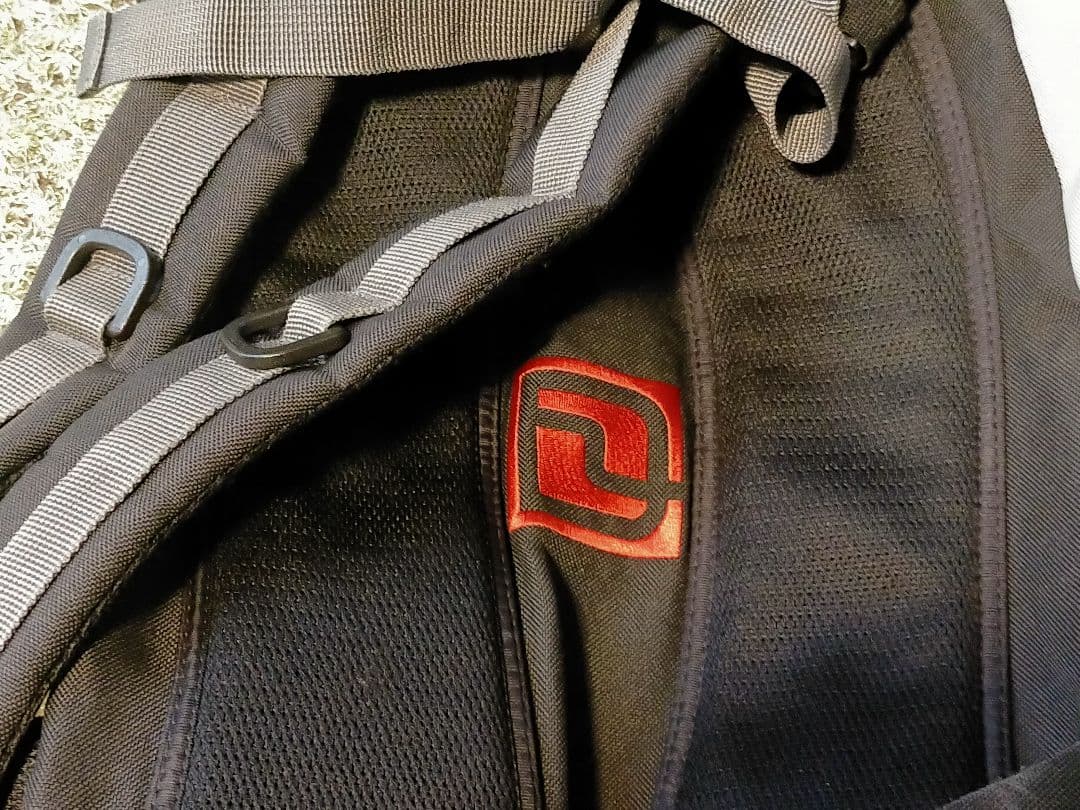 a*i様 DEELUX ディーラックス バックカントリー リュック 20L バッ