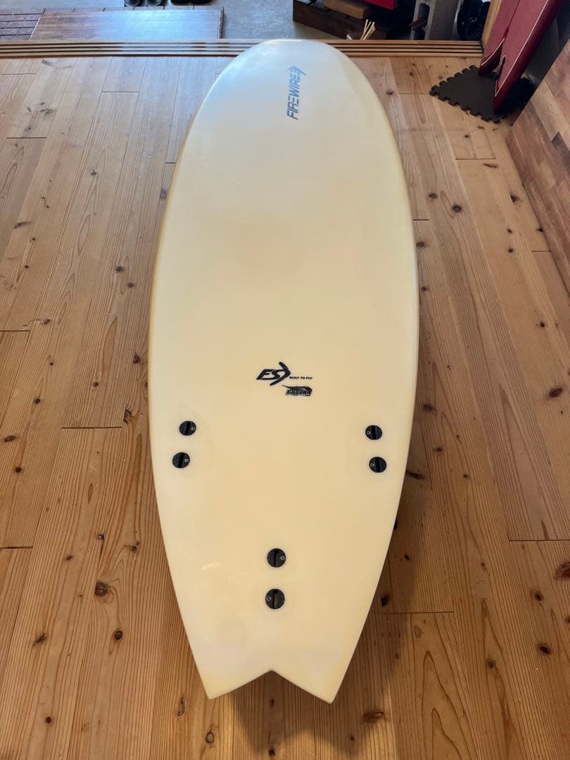 FIREWIRE ファイヤーワイヤーサーフボード