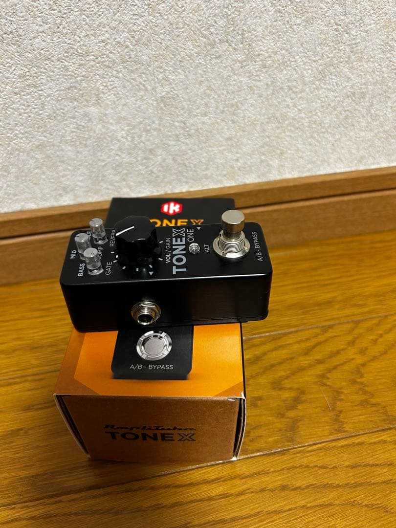 TONEX One エフェクター IK MULTIMEDIA