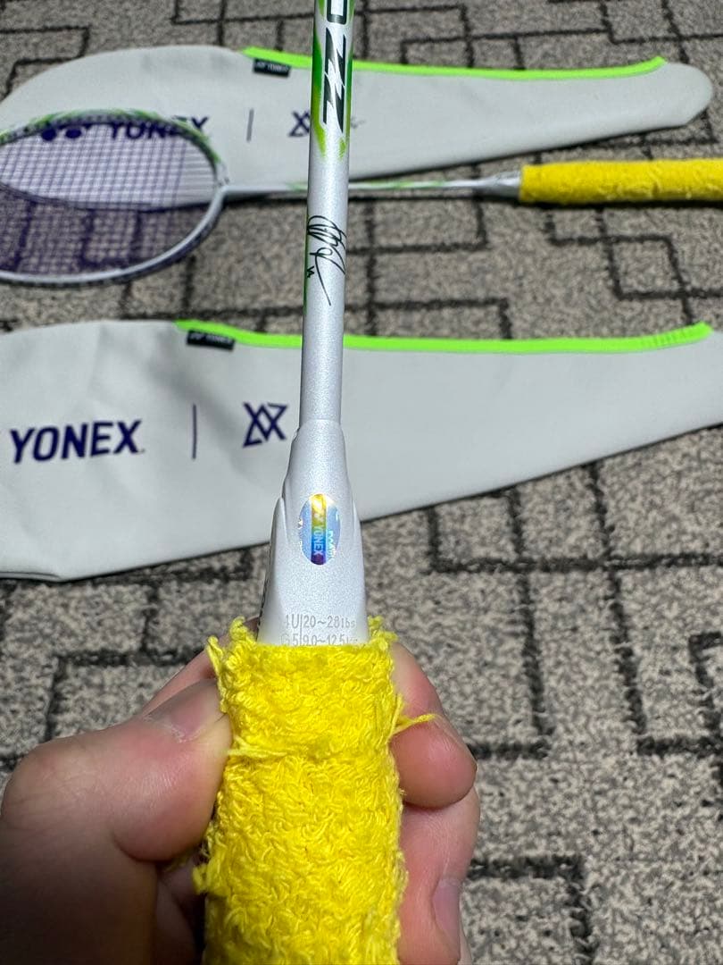 ヨネックス アストロクス100zz VA 4UG5 2本セット(別売可能)