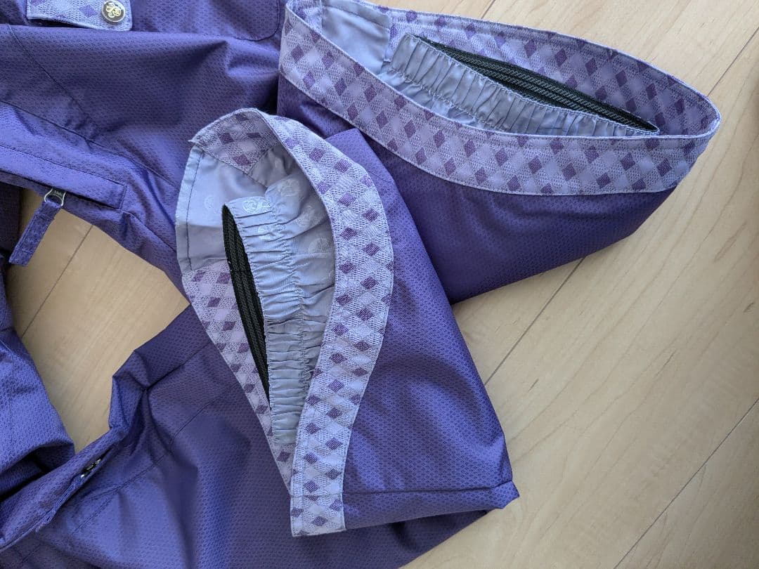 SWIVEL / 7号　とても可愛いです　上下セットでお譲りします