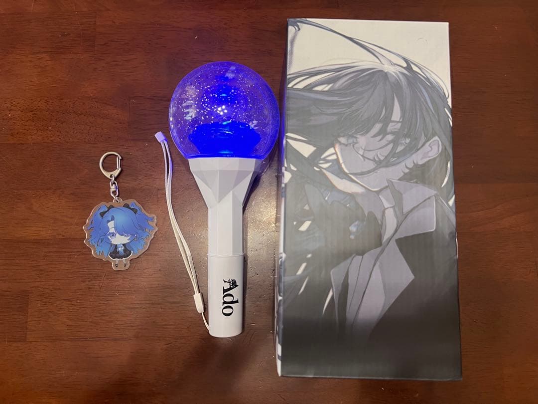 Ado　蜃気楼　夜空を照らす　ペンライト おまけキーホルダー付き