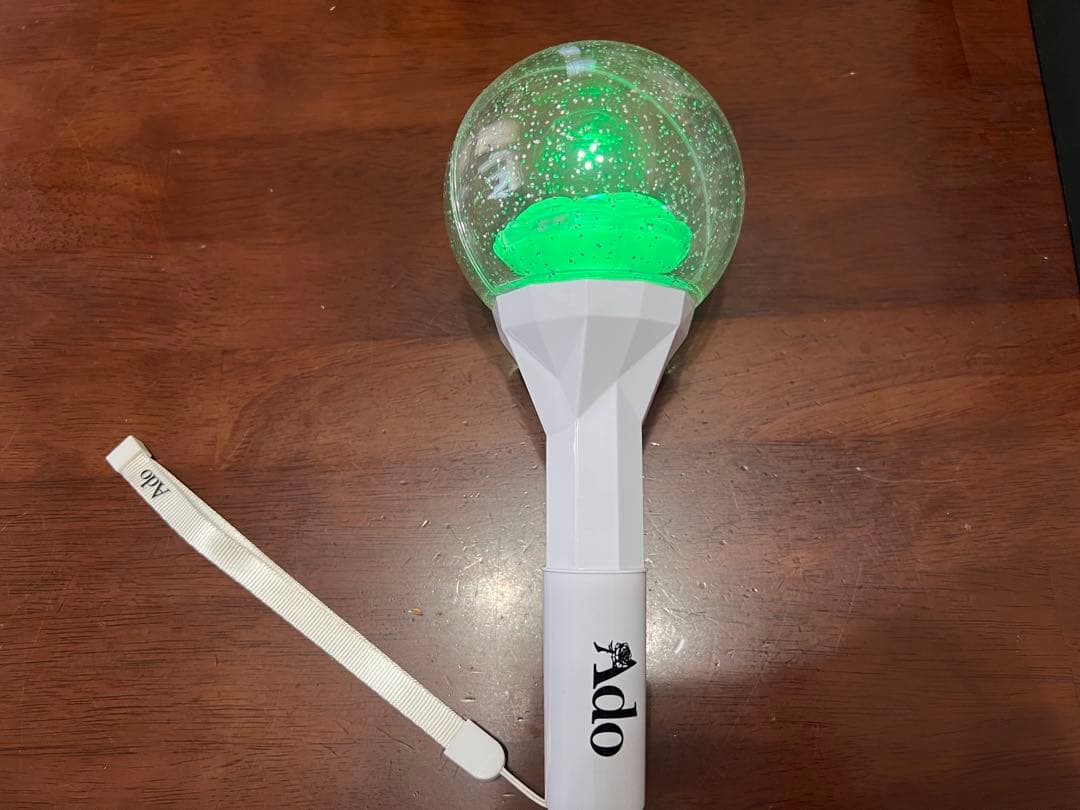 Ado　蜃気楼　夜空を照らす　ペンライト おまけキーホルダー付き