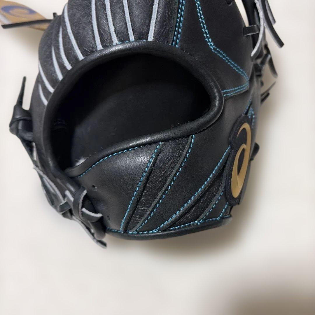 定価税込33000円！　アシックス　硬式グローブ　内野手用　新品未使用
