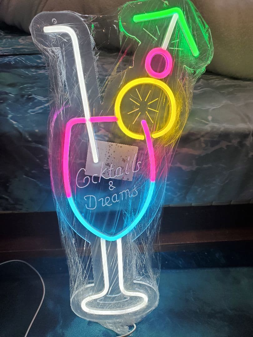 カクテルグラス ネオンライト Cocktails & Dreams