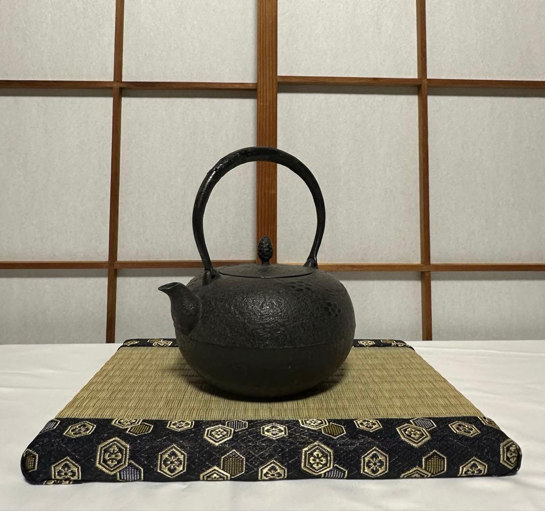 本番盛岡 薫山 南部鉄器 鉄瓶 柚子型 雲龍 1.2リットル 新品未使用品