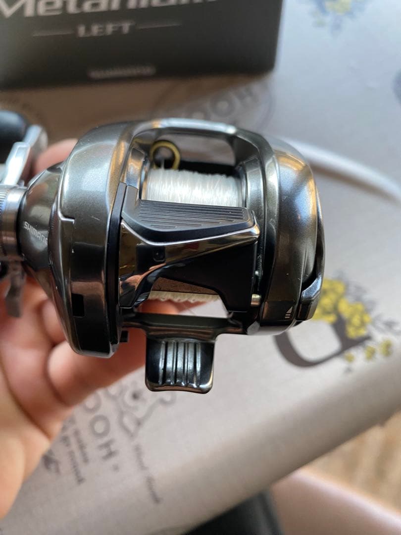 シマノ 20メタニウム 左ハンドル ノーマルギヤ
