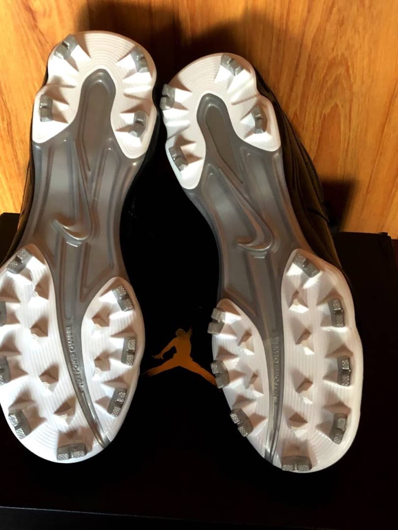 新品★USA国内限定発売★Nike☆野球用★ジョーダン9 MCS☆26cm