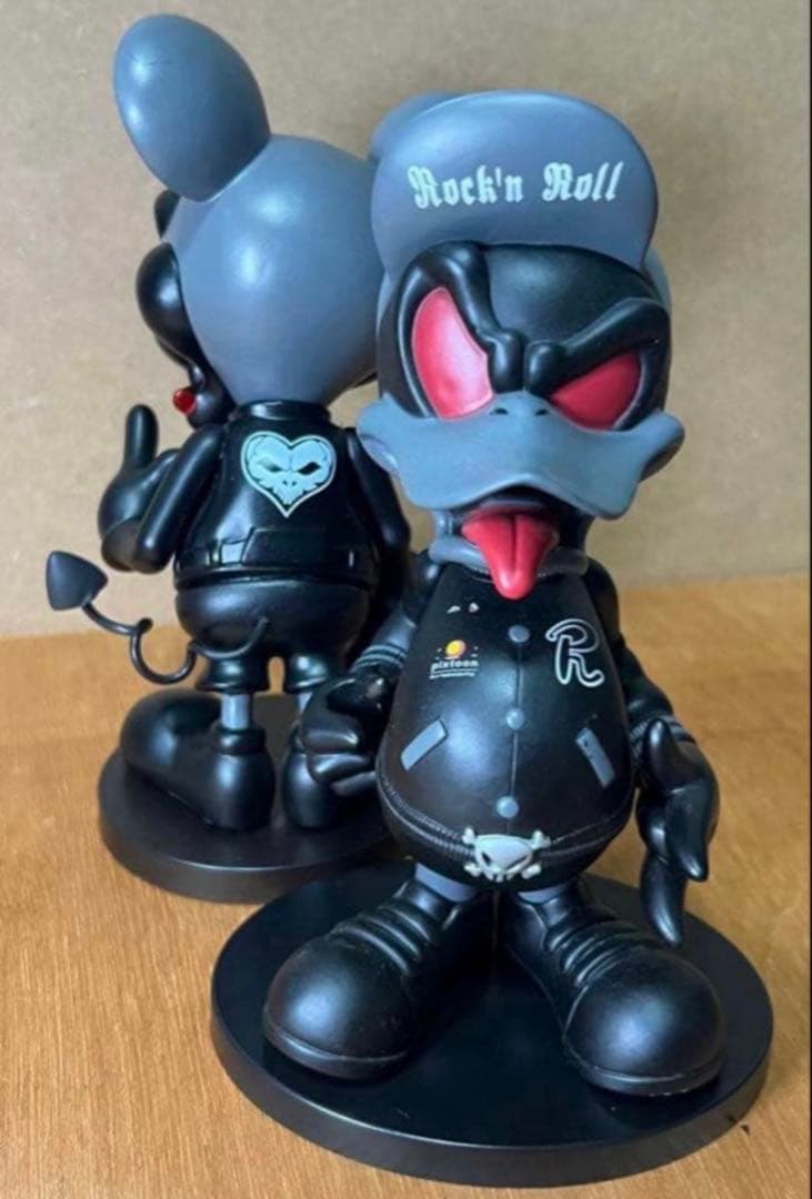 ⭕️デビルミッキー ドナルド フィギュア おもちゃ 限定品 カッコイイ 希少品