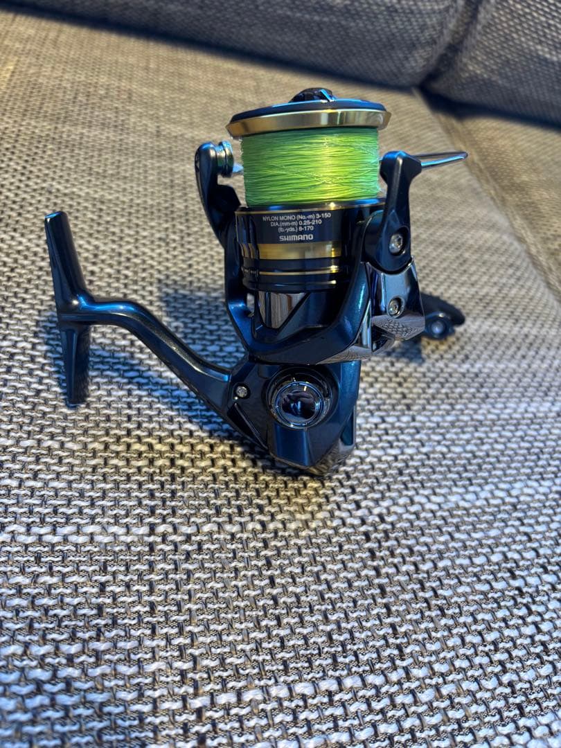 【SHIMANO】 アルテグラ c3000xg (替えスプール付き)
