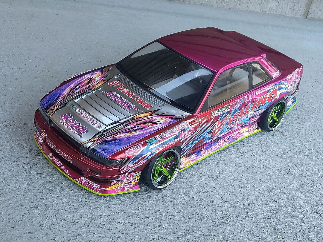 【在庫処分】アディクション　D-MAX　S13シルビア　塗装済新品ラジコンボディ