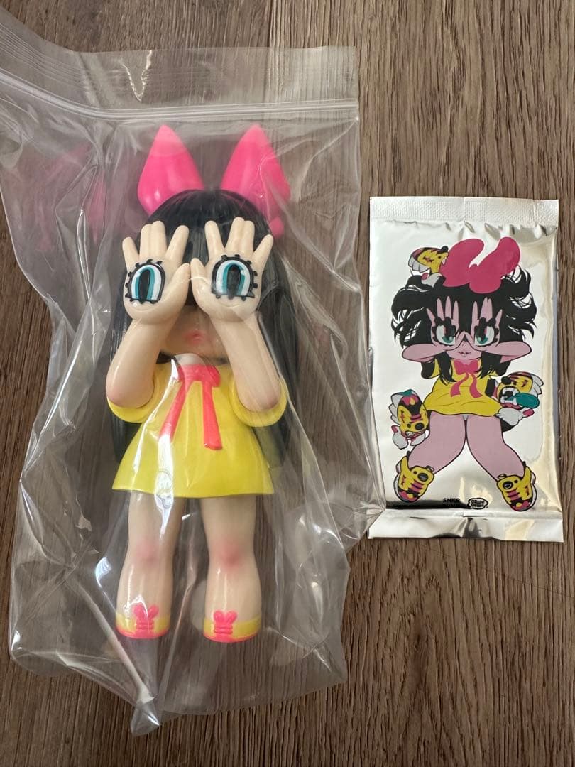 Reebok SNKRDUNK にぎるちゃんソフビ カード　ブラック　靴なし