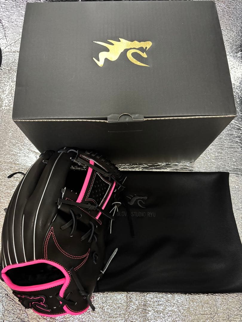 glove studio RYU G502 門脇選手モデル　ピンク　限定　内野手