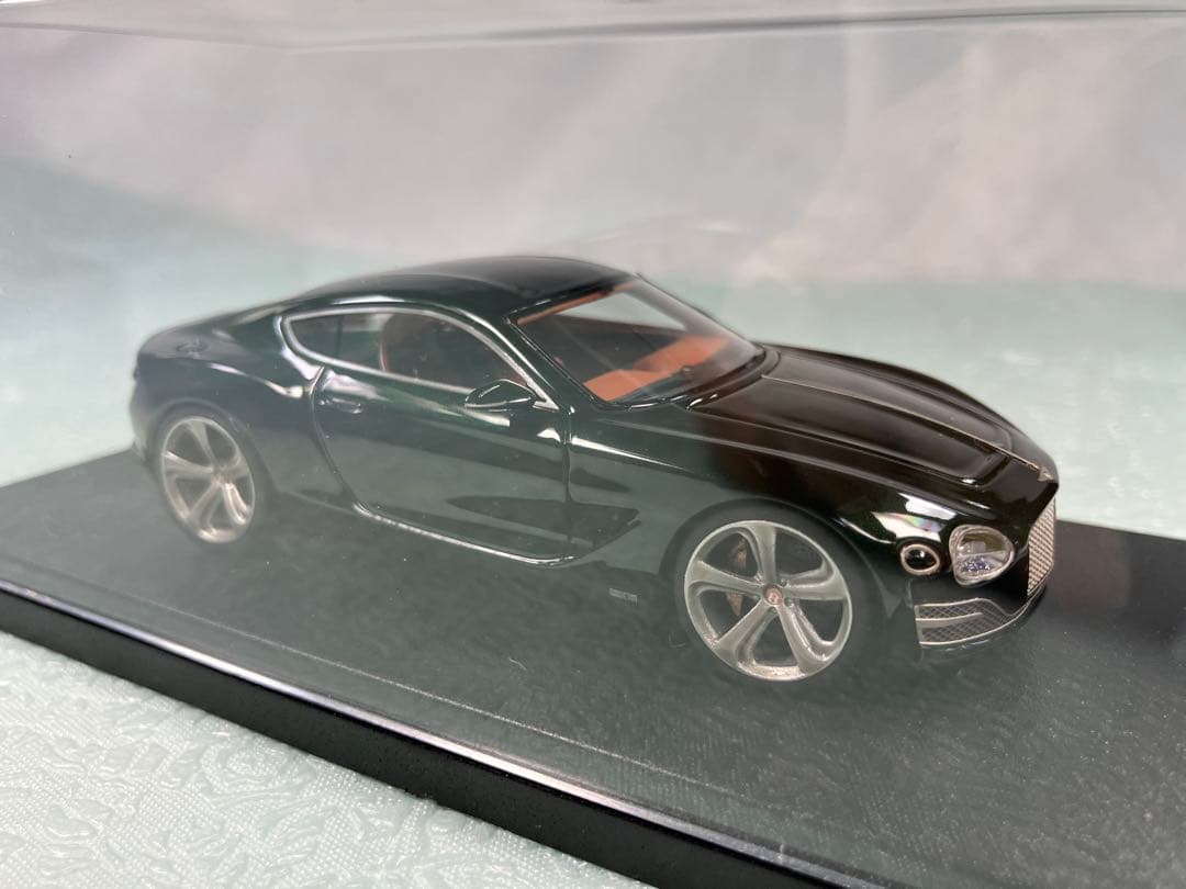 Look Smart ベントレー EXP10 スピード６コンセプト2015年