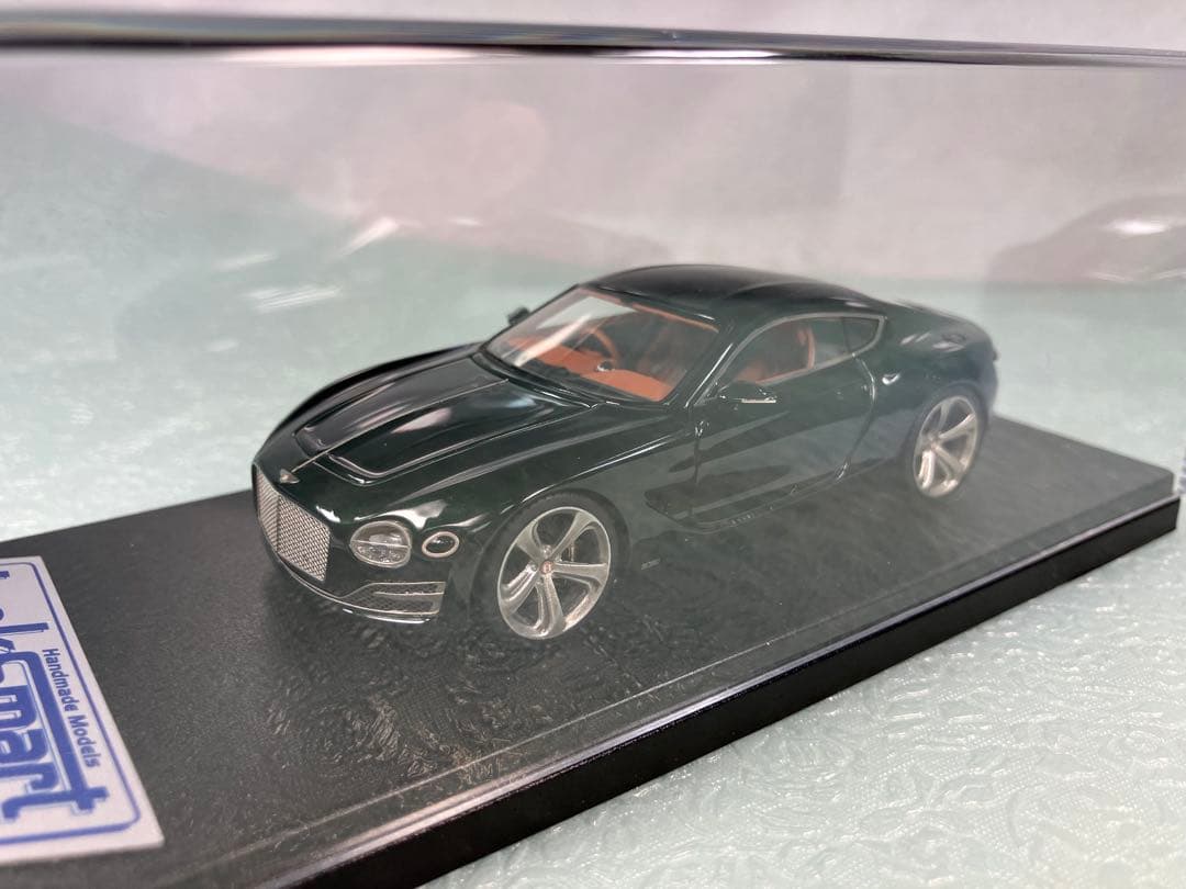 Look Smart ベントレー EXP10 スピード６コンセプト2015年