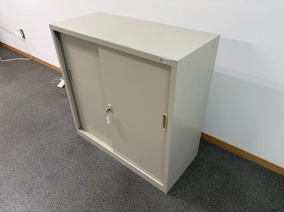 【引き取り限定】【2セット】ガラス扉キャビネット ベージュ 中型【大阪堺市】