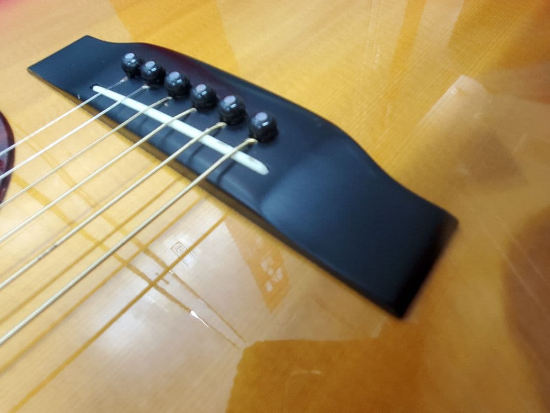 MorrisWH30 アコースティックギター ハミングバードタイプ サンバースト