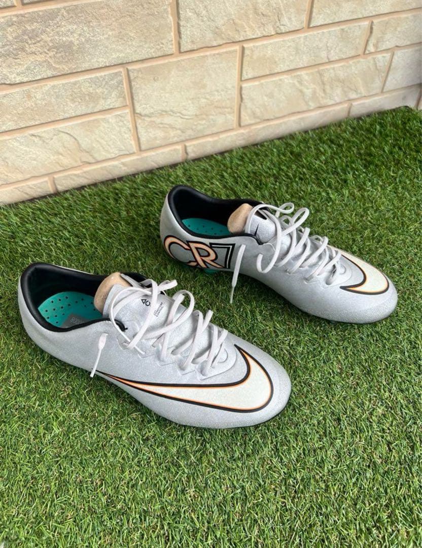 廃盤モデル激レア　ナイキ　マーキュリーアルヴェイパーCR7