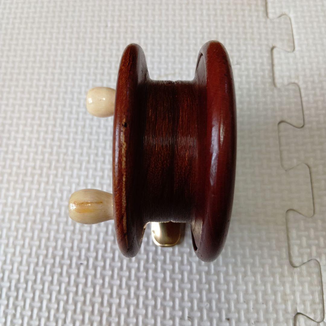 週末セール　重利　ヘチ　リール　約73ミリ　真鍮スタンド