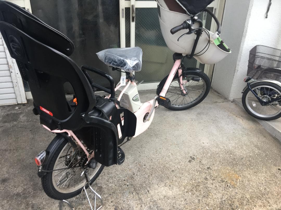 地域限定送料無料　ギュットミニ　三人乗り　13,2AH　ピンク　神戸　電動自転車