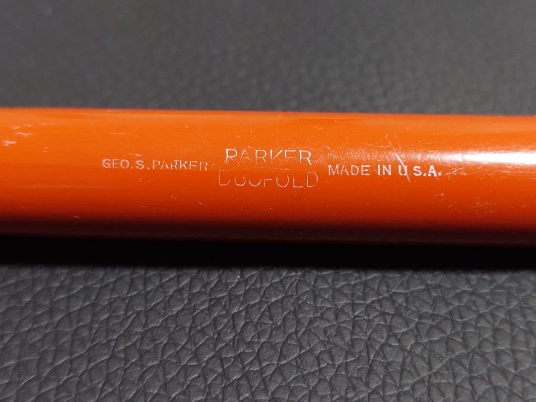 Parker Duofold シニア 万年筆 \"Big Red \"