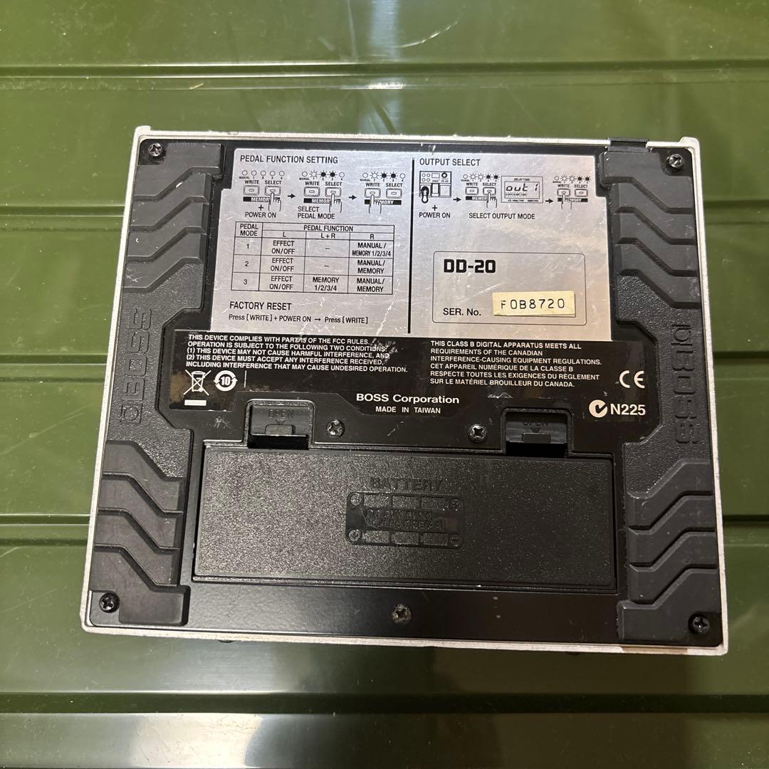 BOSS DD-20 デジタルディレイ ギガディレイ　CTL付き