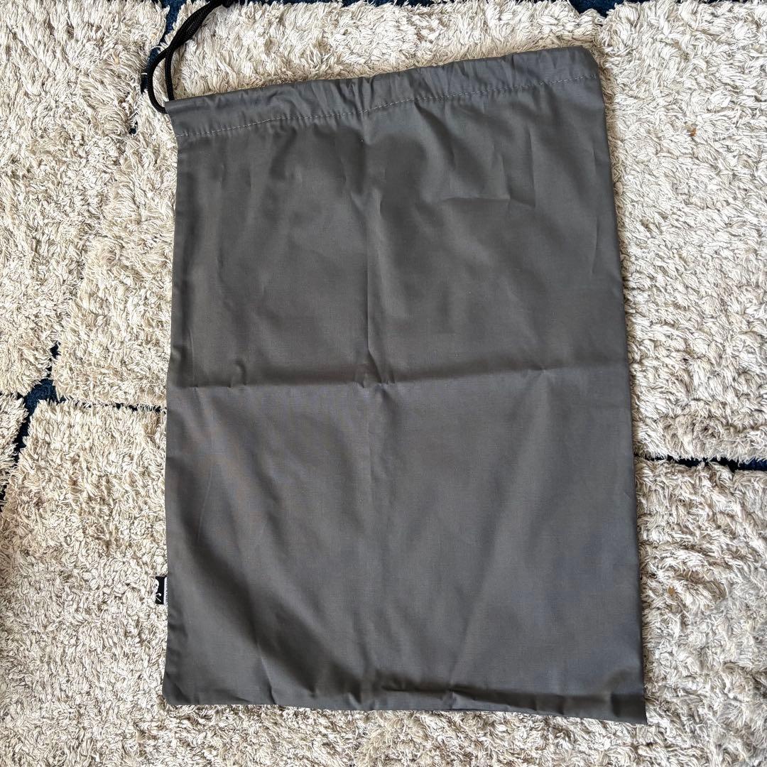 【未使用級✨】マークアンドロナ　スニーカー　シューズ　シルバー　24cm