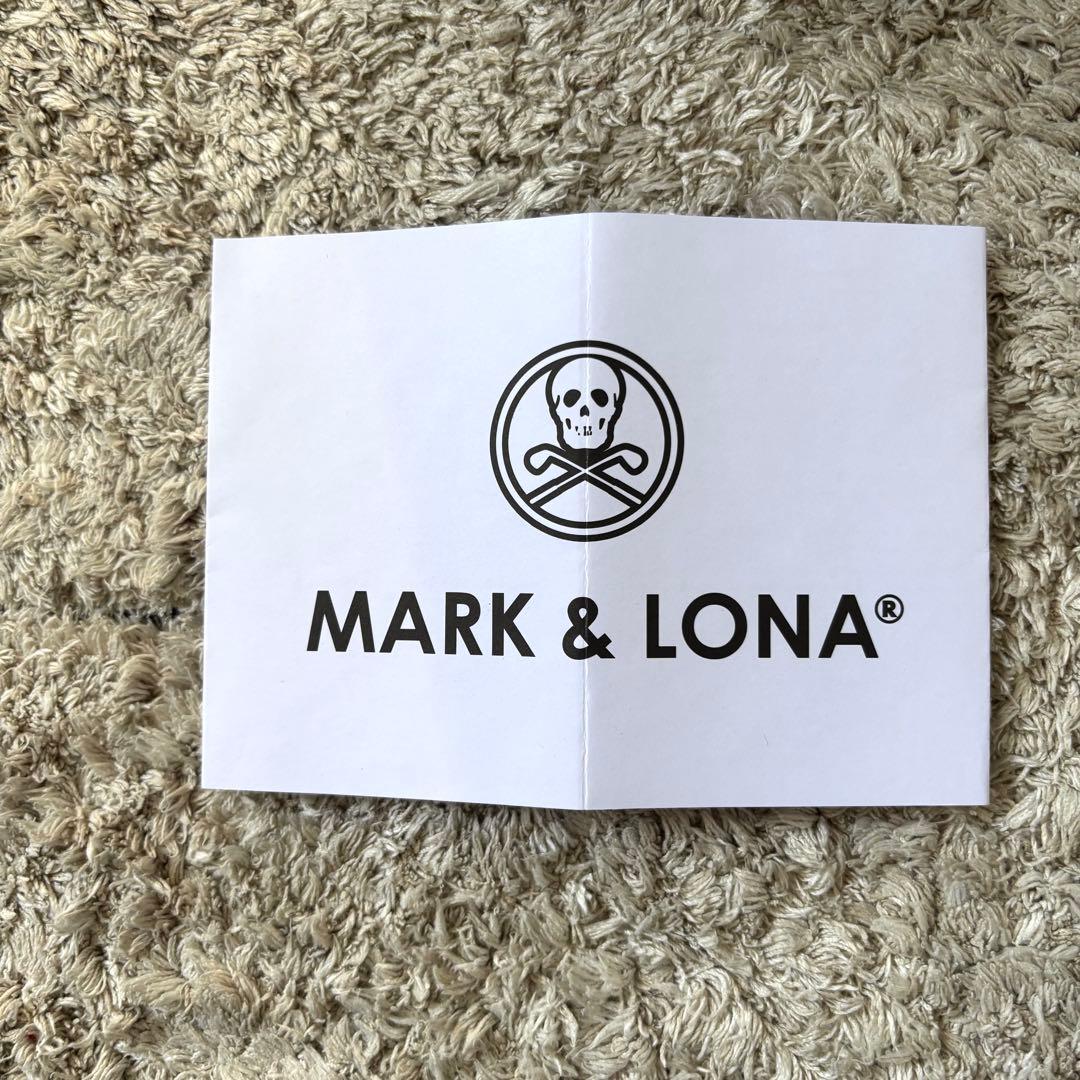 【未使用級✨】マークアンドロナ　スニーカー　シューズ　シルバー　24cm