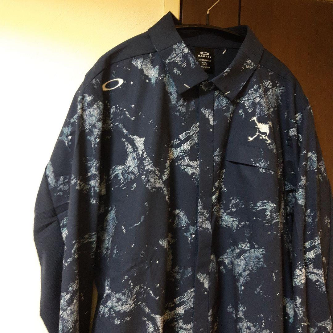 新品　オークリーゴルフ　メンズ　4WAYストレッチシャツ　スカルシリーズ