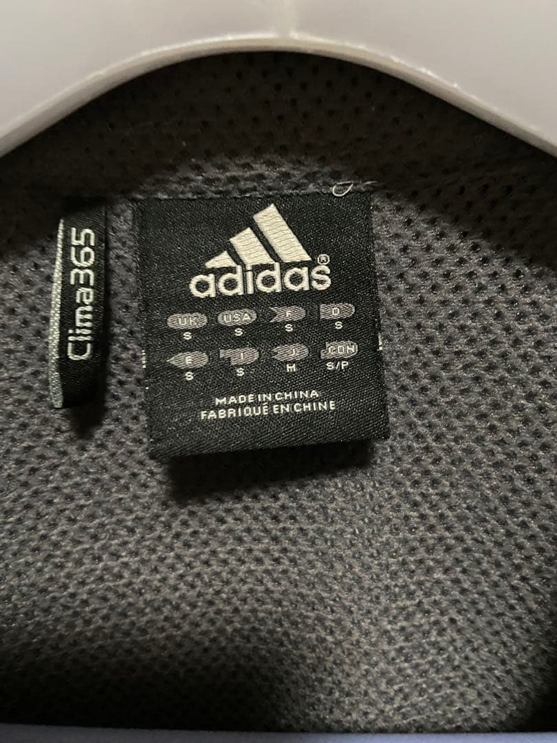 アディダス(adidas)/ウィンドブレーカー/上下セット/シルバー×黒ライン