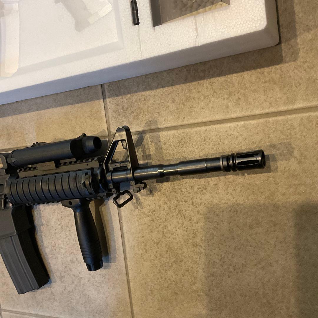 美品90m/s東京マルイ純正電動ガン新型M4A1RIS本体＋マガジン良品