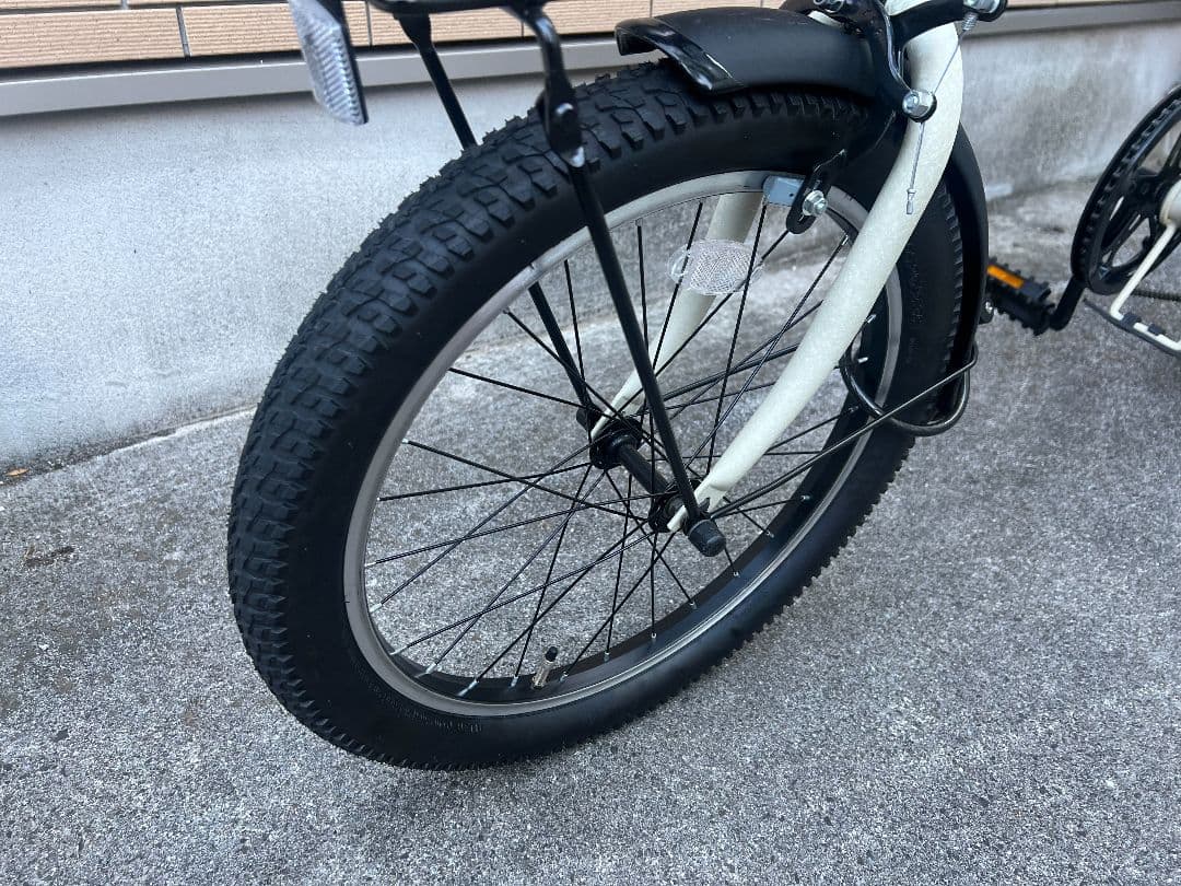 折りたたみ自転車 20インチ アイボリー色