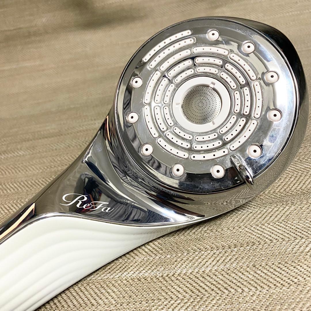 【 美品 】 シャワーヘッド リファ ファインバブル U リファ公式