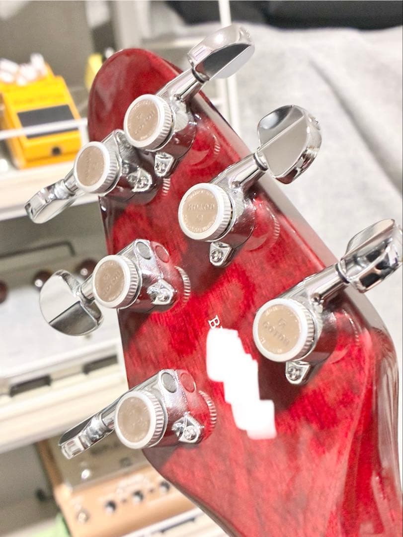 Brian May guitars製RED SPECIAL 純正ギグケース付き