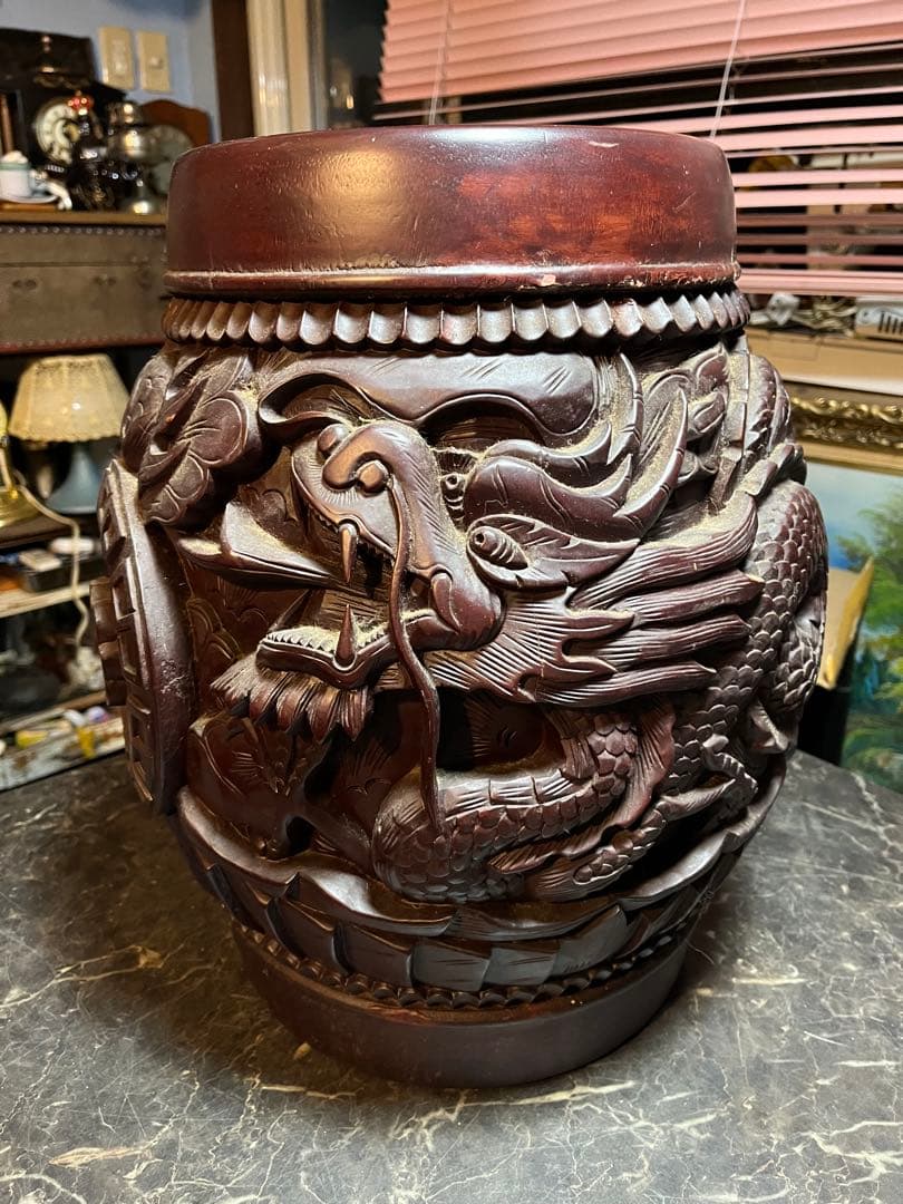 中国木彫椅子 龍 、鳳凰 、彫刻 、縁起物 、スツール マホガニー中国樽
