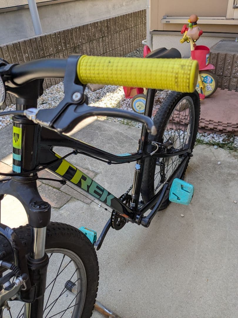 自転車本体 TREK Precaliber 24 8-speed