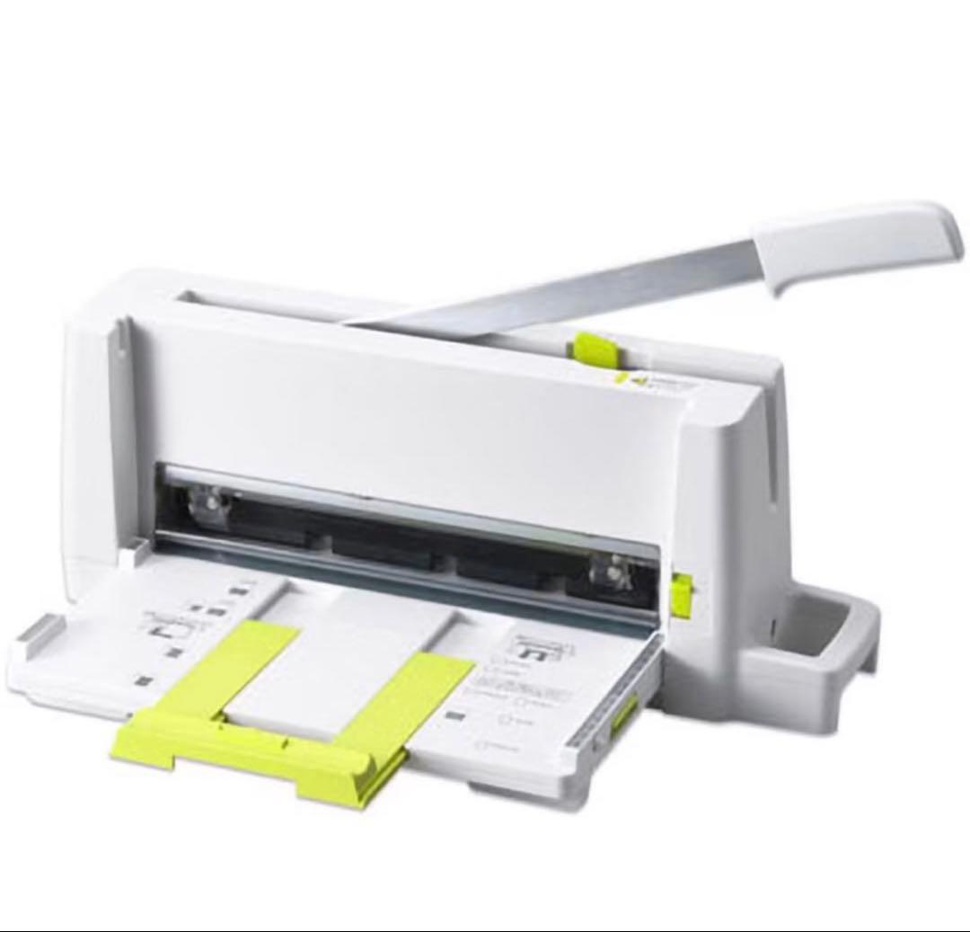 ⭐️美品⭐️PLUS コンパクト裁断機 PK-213