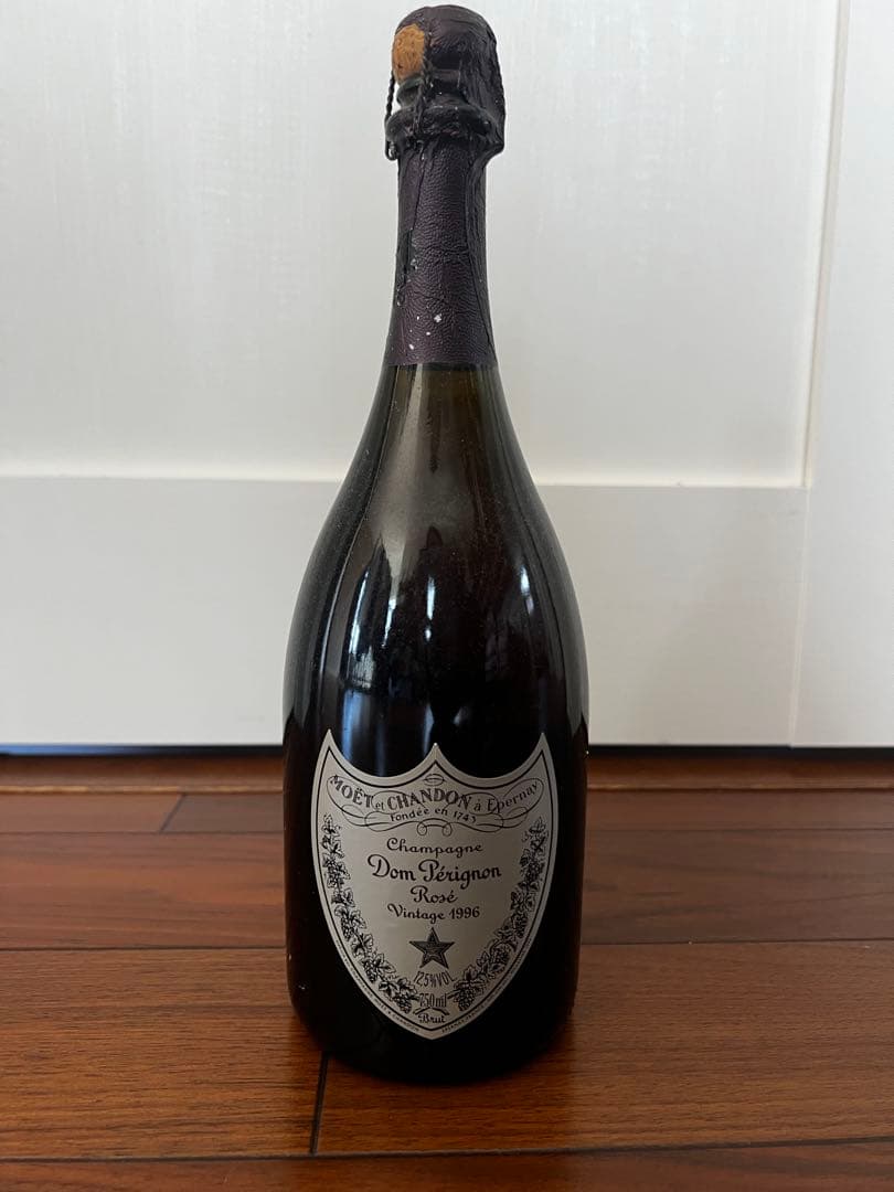 ドンペリニヨン ロゼ 1996