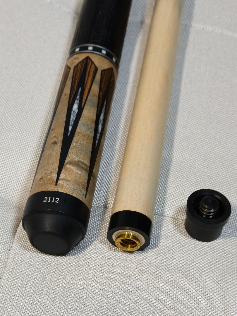 美品 Lucasi Custom LZC57 ハイエンド ビリヤードキュー 6剣