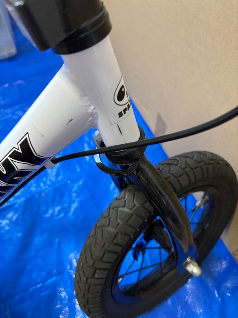 スパーキー 別売ロングサドル付　バランスバイク ブレーキ付　スタンド付