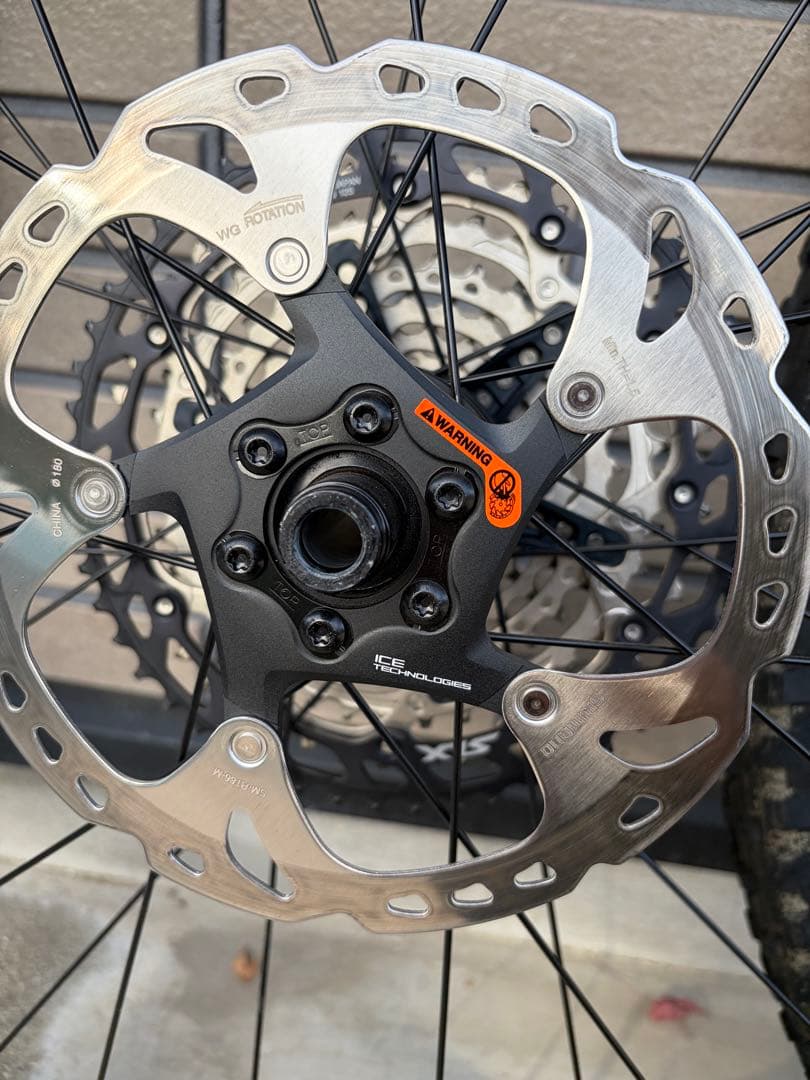 LINECOMP30 前後セット　ボントレガー　トレック