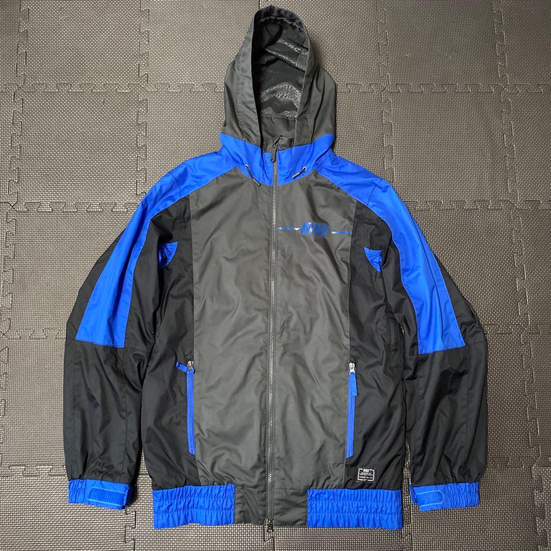 希少　NIKE ナイキ　fight スノーボードジャケット　ナイロンジャケット