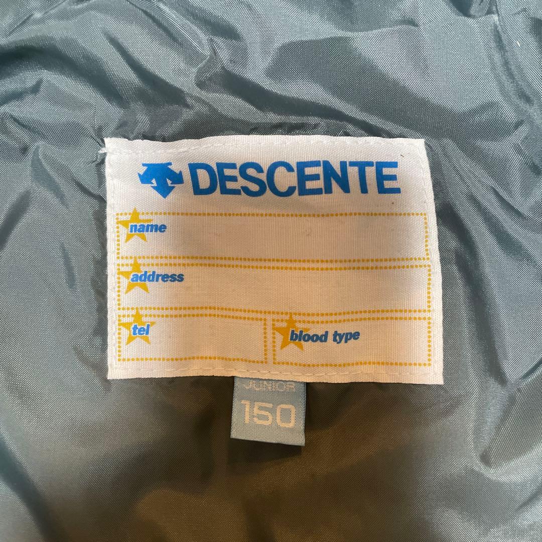 一回使用　耐水圧10k デサント　キッズ150 スノーボードウェア
