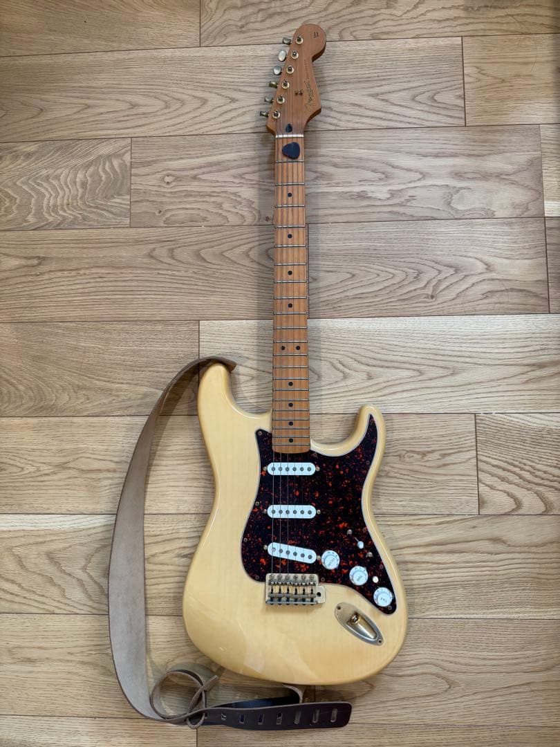 l*n様 Fender エレキギター ストラトキャスタータイプ