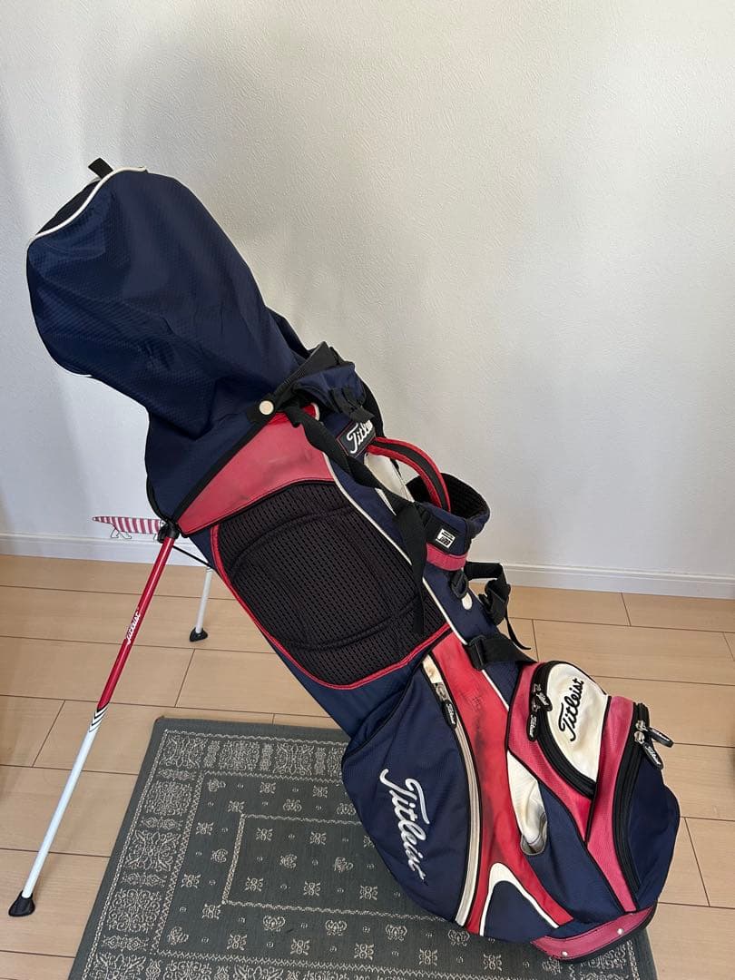 タイトリスト Titleist キャディバッグ　スタンド式