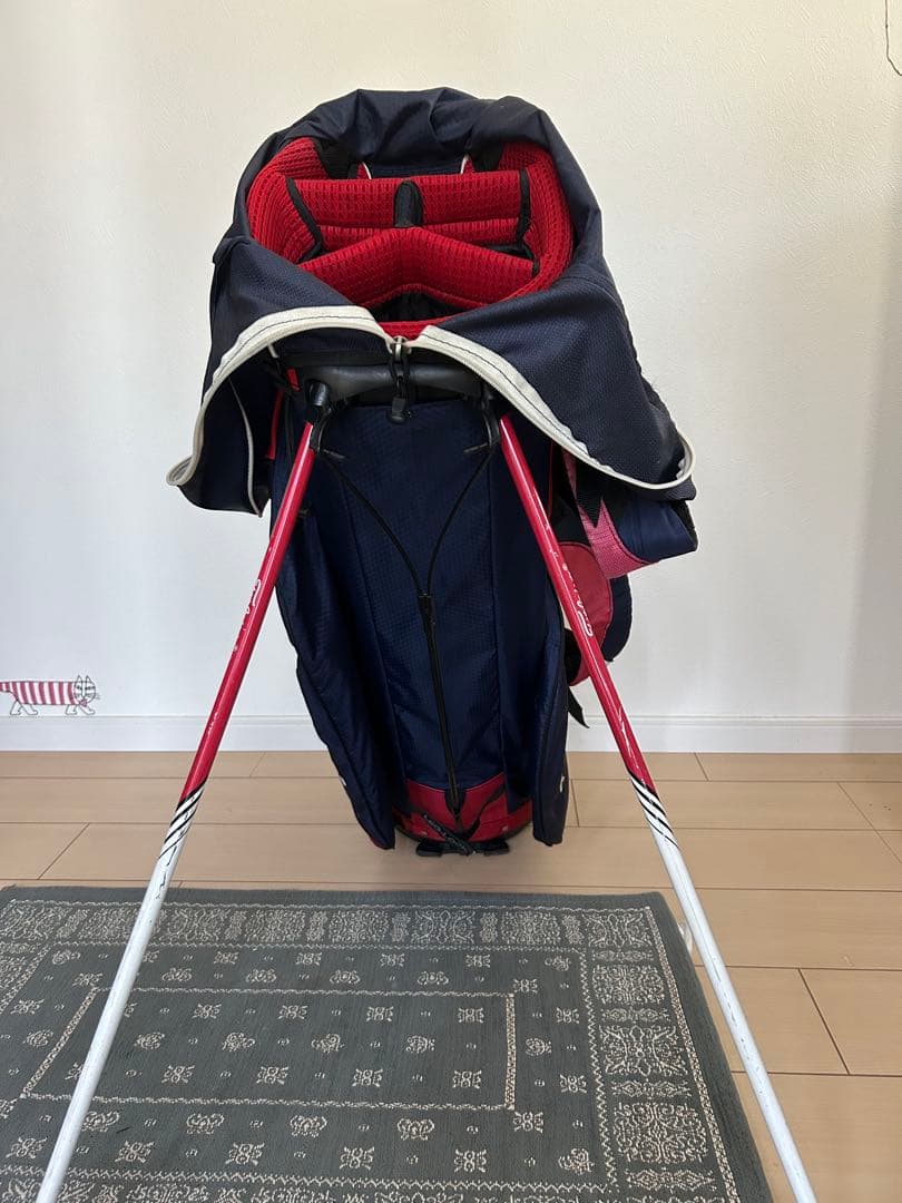 タイトリスト Titleist キャディバッグ　スタンド式