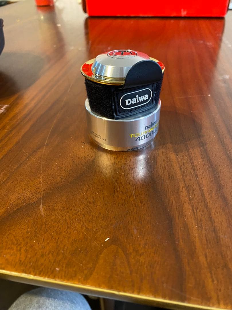 ダイワ　トーナメントISO Ｚ4000LBD
