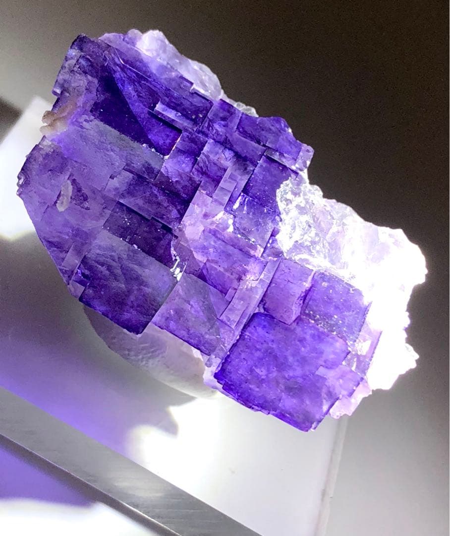 【古代都市？抽象画？】新疆フローライト　蛍石