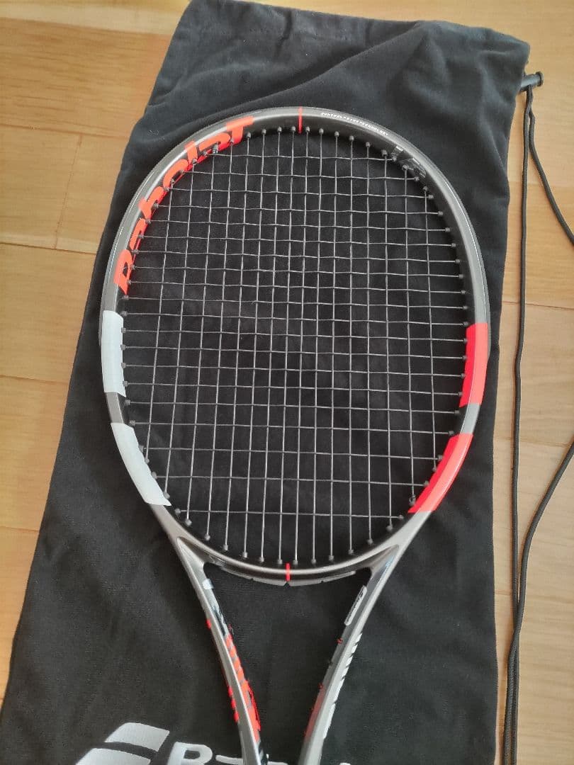 ピュアストライクVS テニストピアスペックS G3 超美品　張り立て